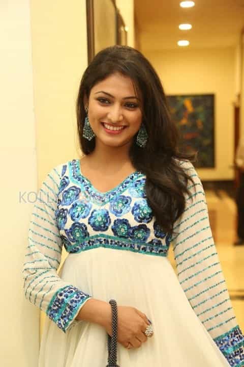 Actress Haripriya Photoshoot Pictures 41