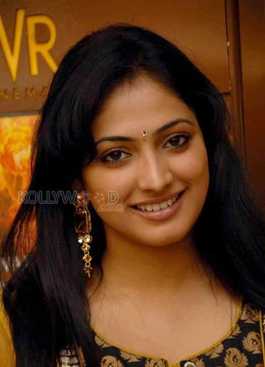 Actress Haripriya Pics 07