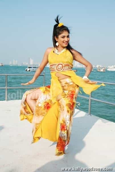 Actress Haripriya Sexy Pictures 10