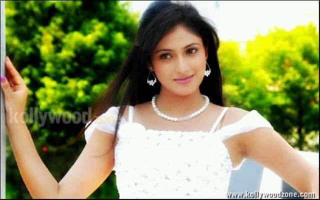 Actress Haripriya Sexy Pictures 21