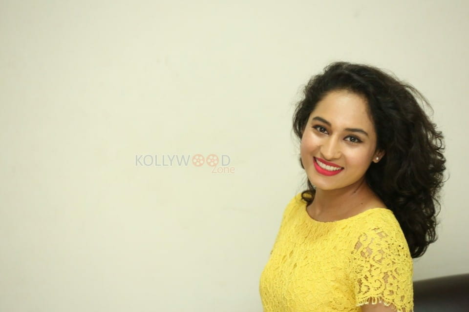 Actress Pooja Ramachandran Interview Photos 11