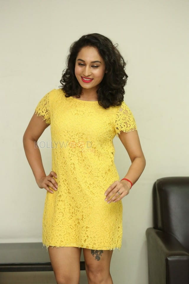 Actress Pooja Ramachandran Interview Photos 22