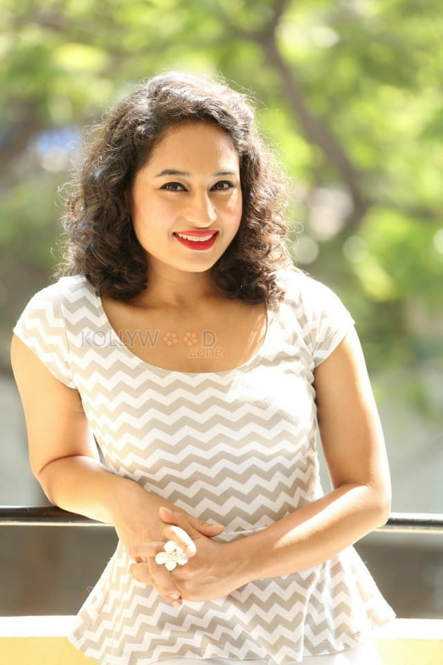 Actress Pooja Ramachandran New Pictures 30