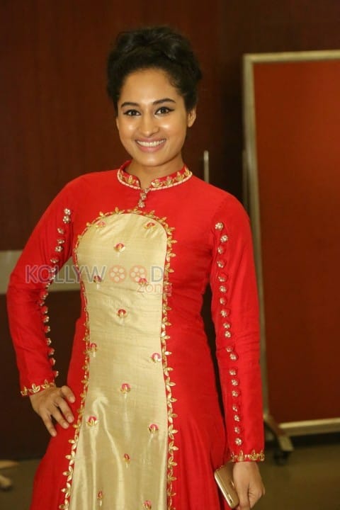 Actress Pooja Ramachandran Photos 01