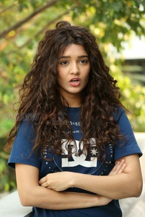 Actress Ritika Singh Interview Pictures 01