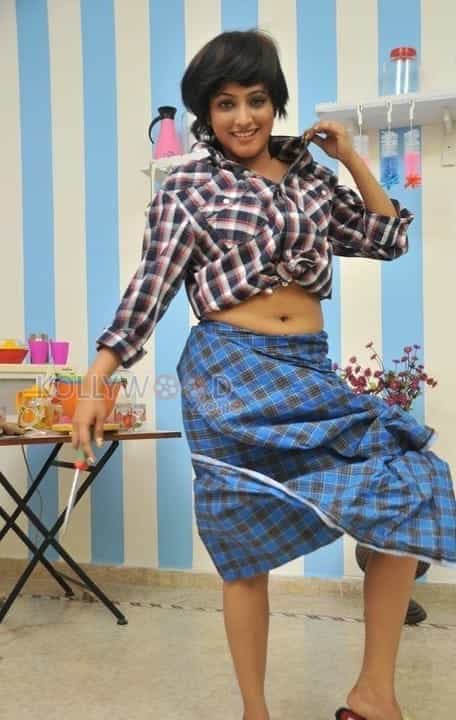 Haripriya Pics 30