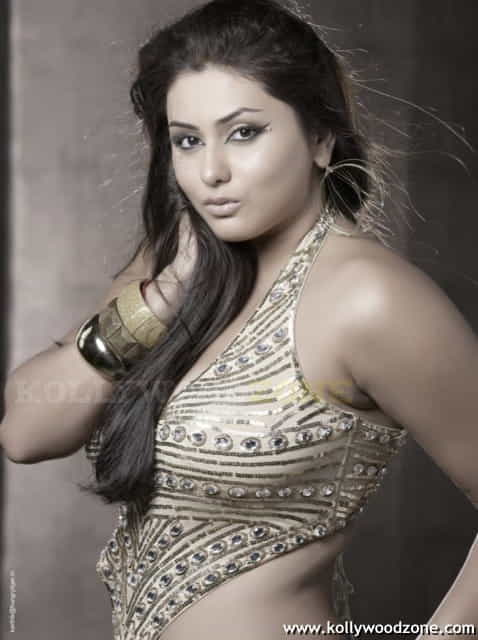 Hot New Sexy Namitha Stills 17