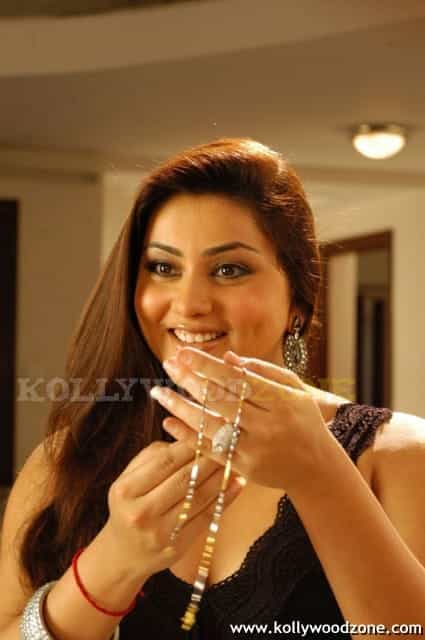 Hot Sexy Namitha Pictures 04