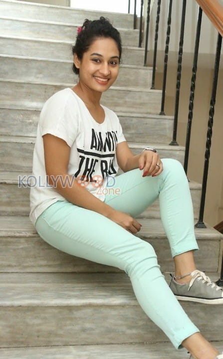 Vj Actress Pooja Ramachandran Photos 15