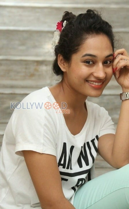 Vj Actress Pooja Ramachandran Photos 21