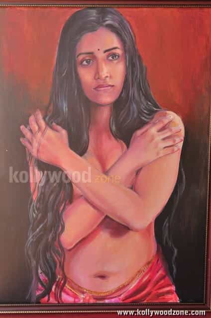 Actress Mamta Mohandas Topless Painting Photo 01