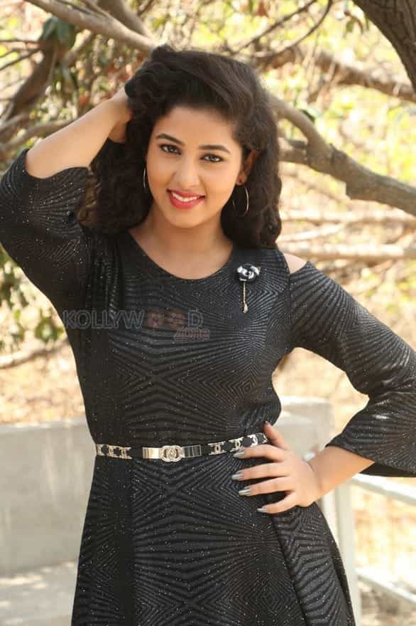 Actress Pavani Latest Photos 22