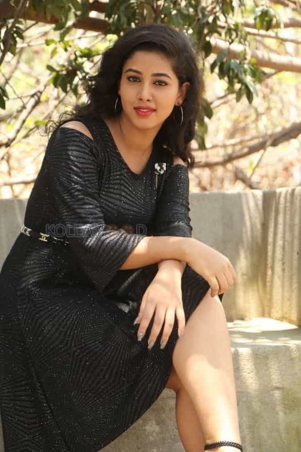 Actress Pavani Latest Photos 35