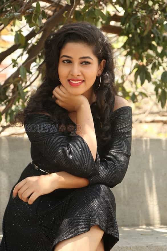 Actress Pavani Latest Photos 45