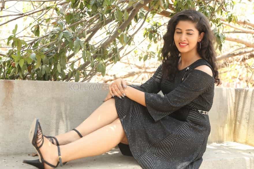 Actress Pavani Latest Photos 47