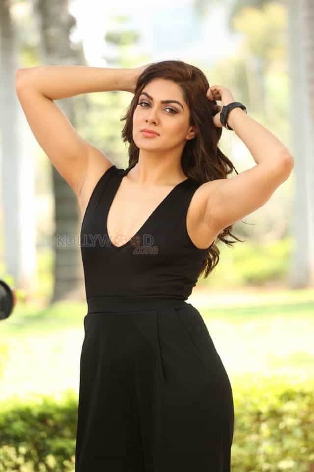 Actress Sakshi Chaudhary Hot In Black Dress Photos 27