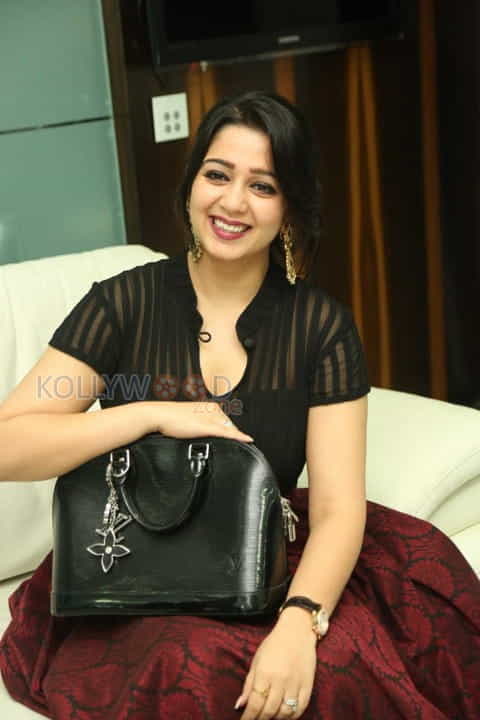 Charmme Kaur At Big C Scratch And Win Event Pictures 02