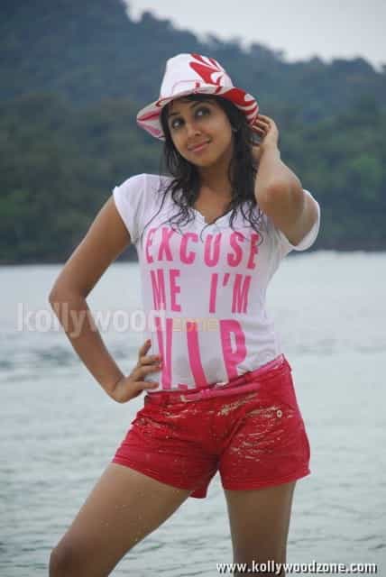 Hot Sanjana Pics 01