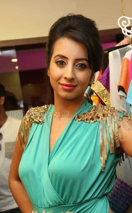 Kannada Actress Sanjana Galrani Photos 07