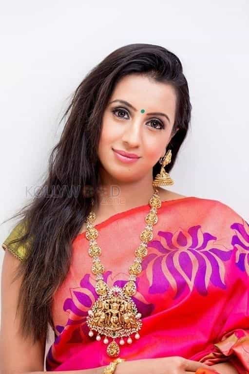 Kannada Actress Sanjjanaa Galrani New Photoshoot Photos 03