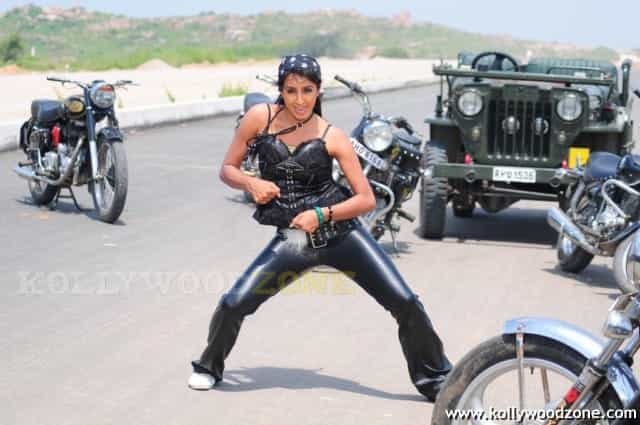 Sanjana Hot Pics 11