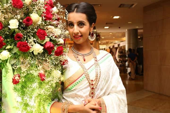 Sanjjanaa Galrani At Hi Life Expo Photos 17