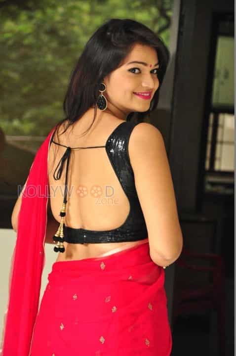 Sexy Ashwini In Red Saree Pictures 10