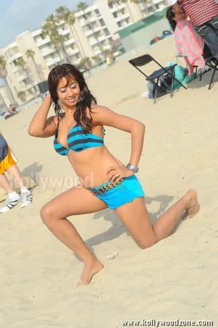 Sexy Kannada Actress Sanjana Hot Pictures 10