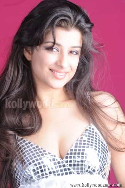 Sexy Madhurima Photoshoot Pics 26