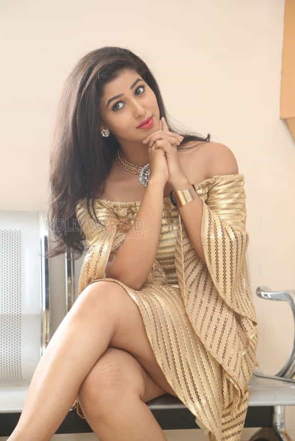 Telugu Actress Pavani New Photoshoot Stills 30