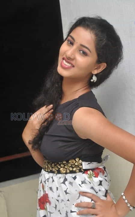 Tolly Actress Pavani Photos 21