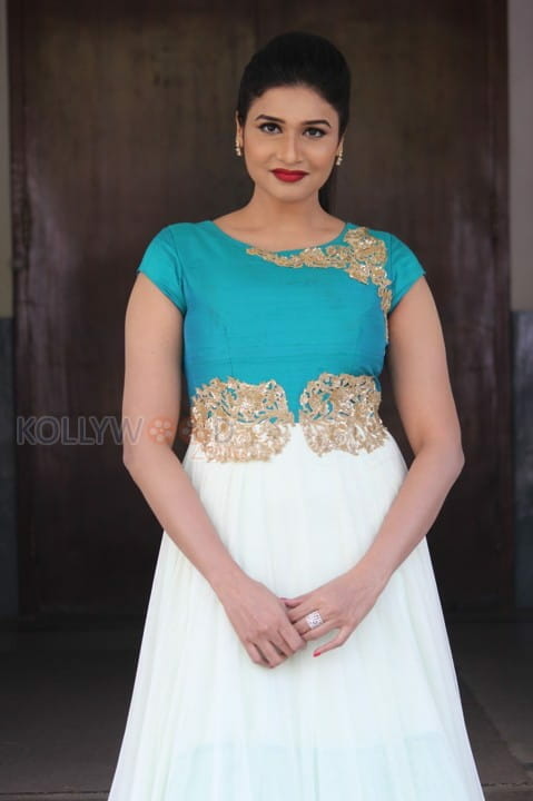 Yaagan Movie Heroine Anjena Kirti Photos 10