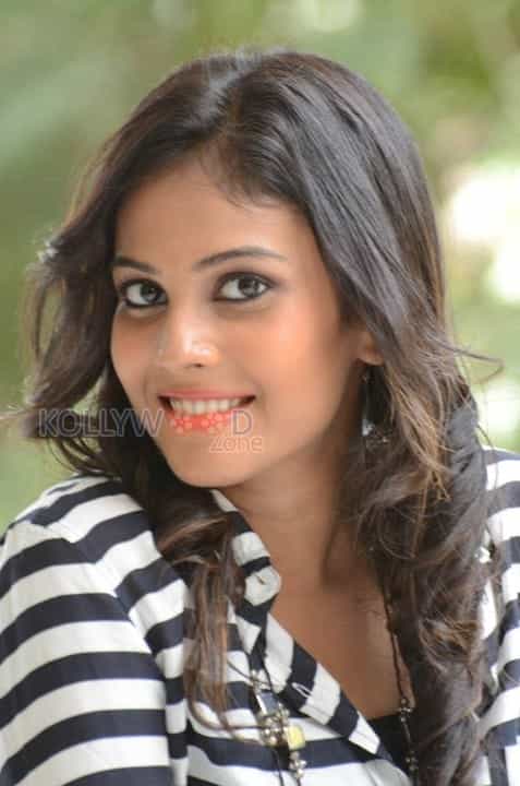 Actress Chandini Photoshoot Pictures 27