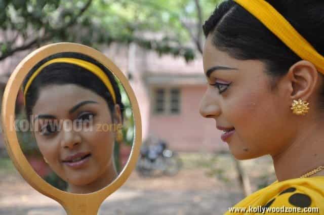 Actress Sanam In Ambuli 3D Movie Stills 12