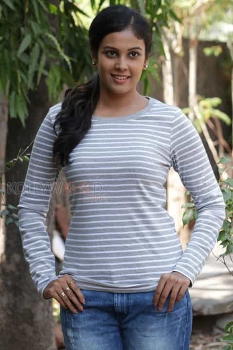 Tamil Actress Chandini Photos 04