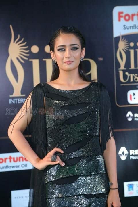 Actress Akshara Haasan At Iifa Utsavam 2017 Photos 02