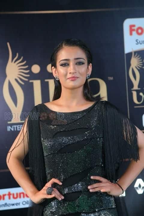 Actress Akshara Haasan At Iifa Utsavam 2017 Photos 13