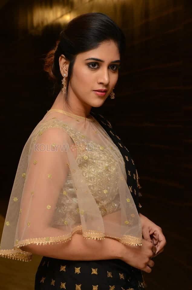 Actress Chandini Chowdary At Howrah Bridge Audio Launch Photos 06