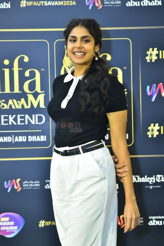 Actress Faria Abdullah at IIFA Utsavam Press Conference Meet Pictures 07