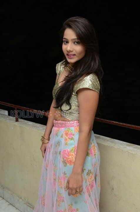 Actress Mitraaw Photos 13