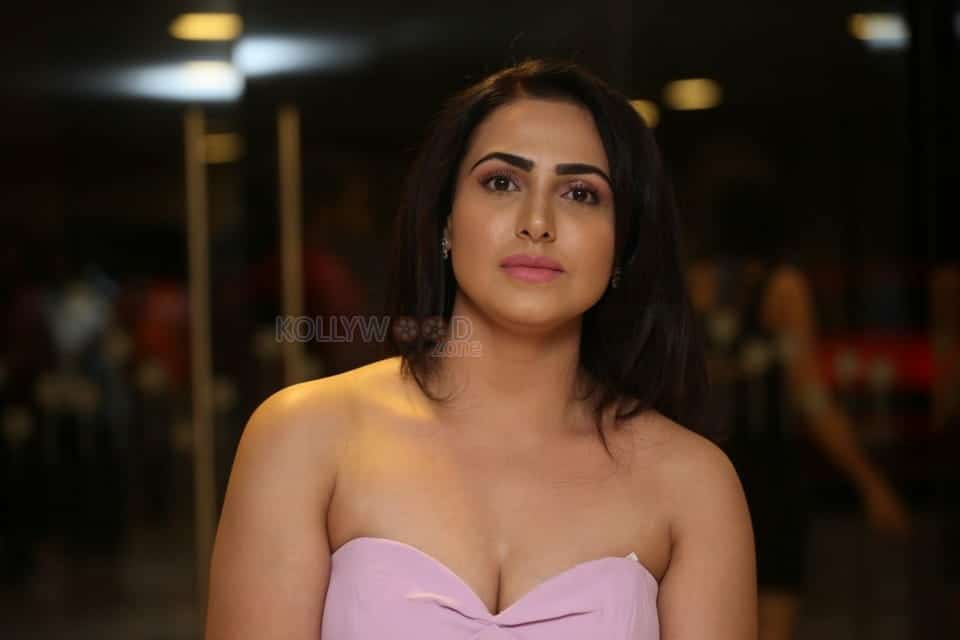 Actress Nandini Rai At Salon Hair Crush Launch Party Pictures 02