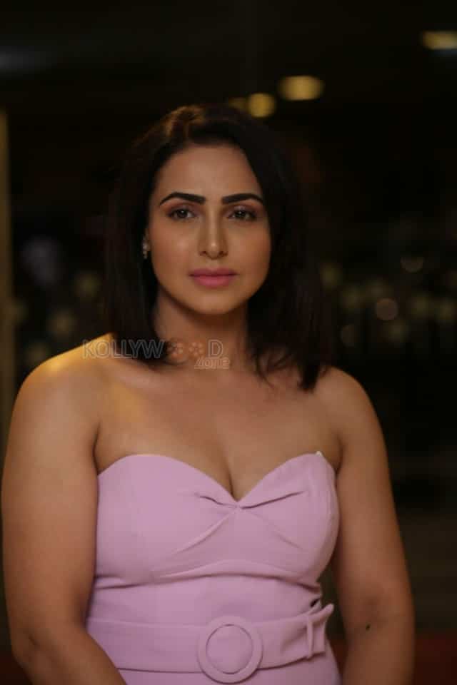 Actress Nandini Rai At Salon Hair Crush Launch Party Pictures 25