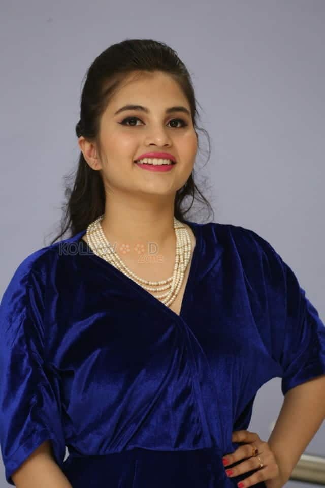 Actress Ramya Pasupuleti At First Rank Raju First Look Launch Stills 11