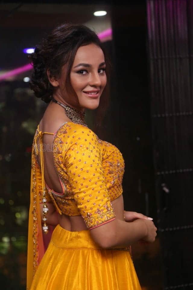 Actress Seerat Kapoor At Akruthi Designer Studio Launch Photos 18