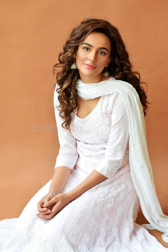 Actress Seerat Kapoor Latest Photoshoot Stills 07