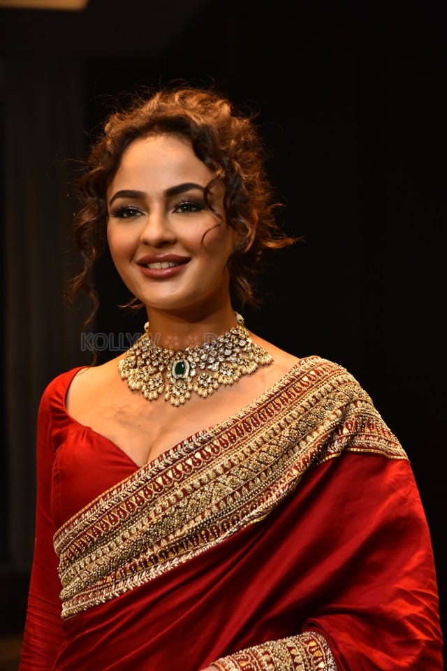 Actress Seerat Kapoor at Manamey Movie Pre Release Event Photos 13