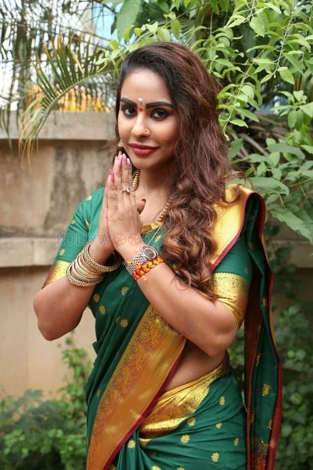 Actress Sri Reddy Press Meet Photos 07