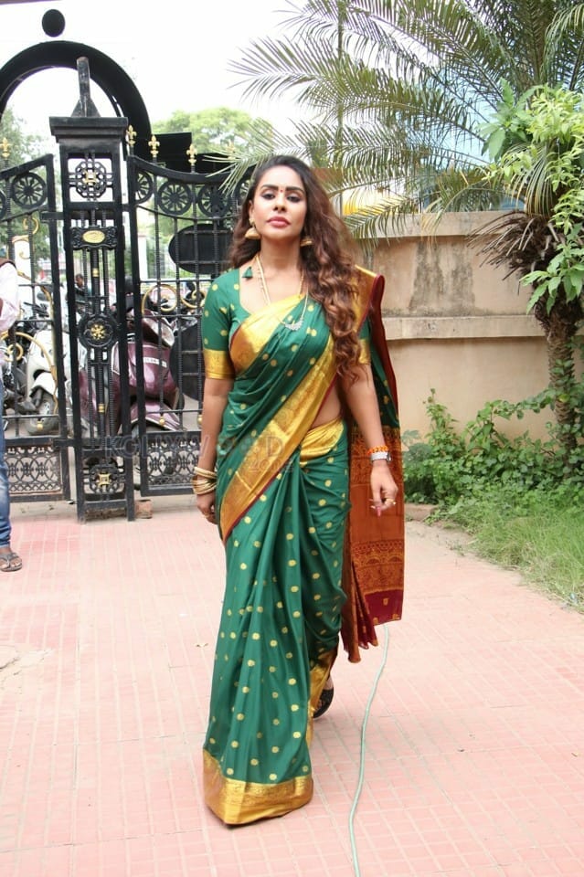 Actress Sri Reddy Press Meet Photos 10