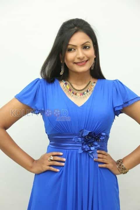 Actress Swetha Varma Pictures 07