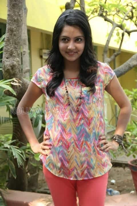 Beautiful Actress Mahima Nambiar Photos 30